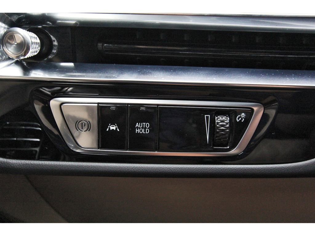 New 2025 Cadillac Lyriq Sport w/ Nappa Leather Package image 14