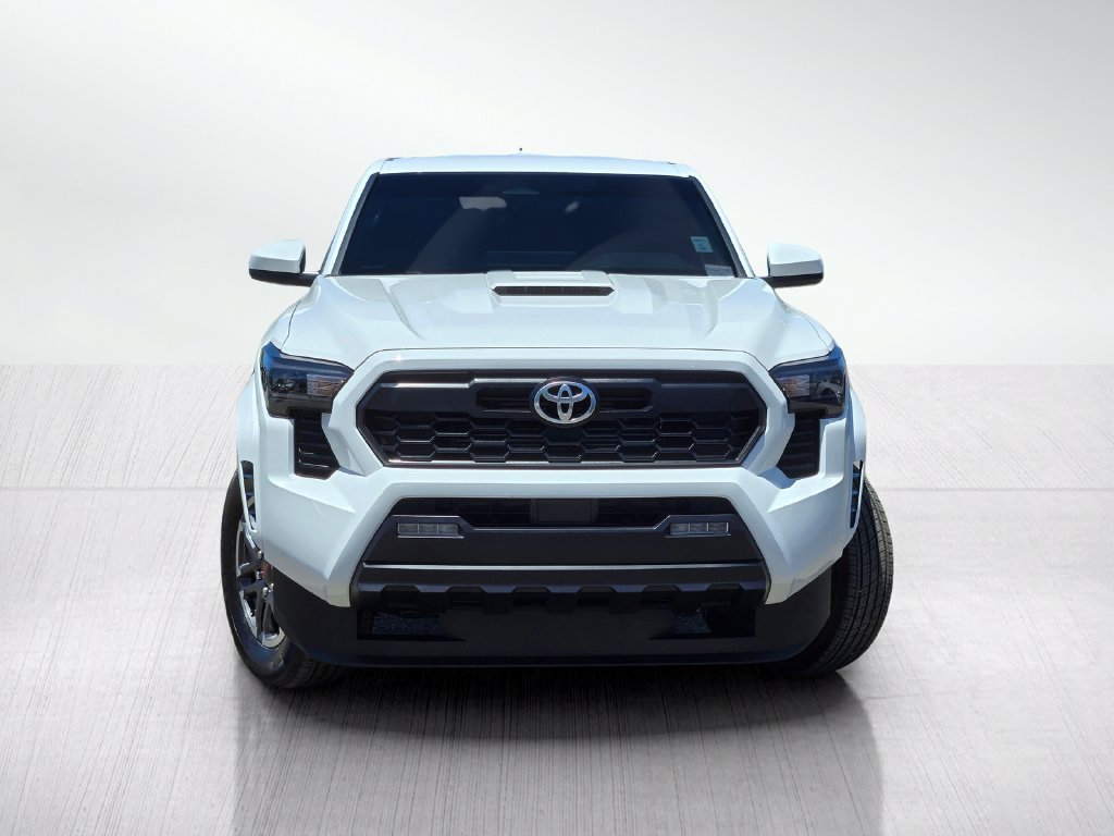 Used 2024 Toyota Tacoma TRD Sport AWD/4WD image 3