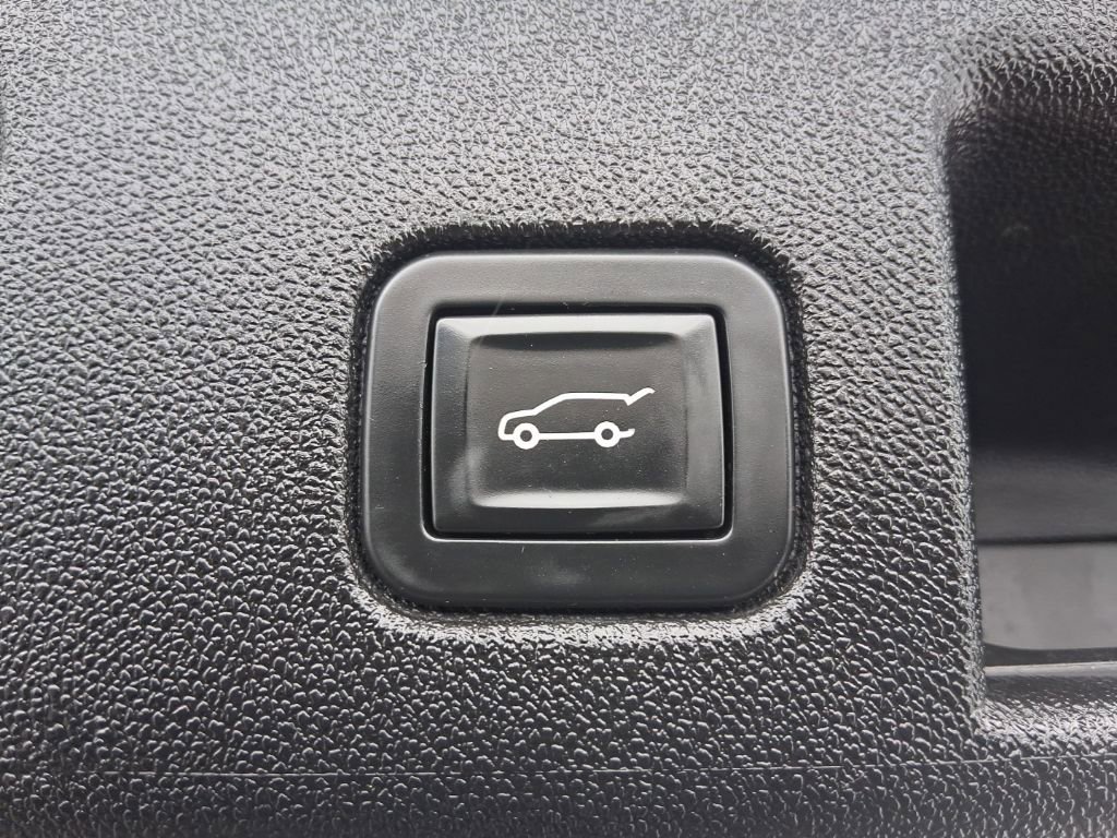 Used 2019 Chevrolet Equinox LT image 13