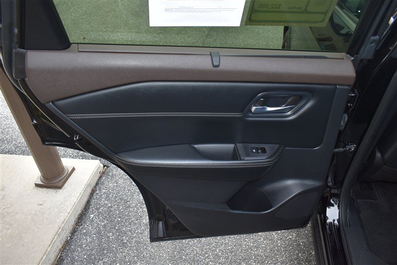 Used 2023 Nissan Rogue SV w/ SV Premium B Package AWD/4WD image 23
