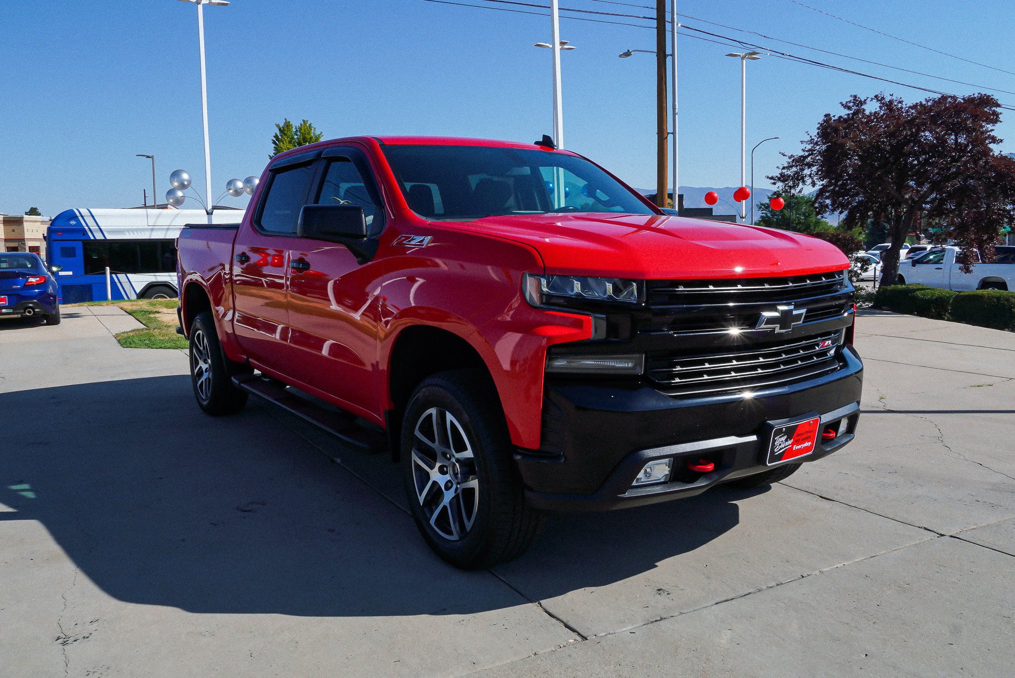 Used 2020 Chevrolet Silverado 1500 LT Trail Boss AWD/4WD image 2