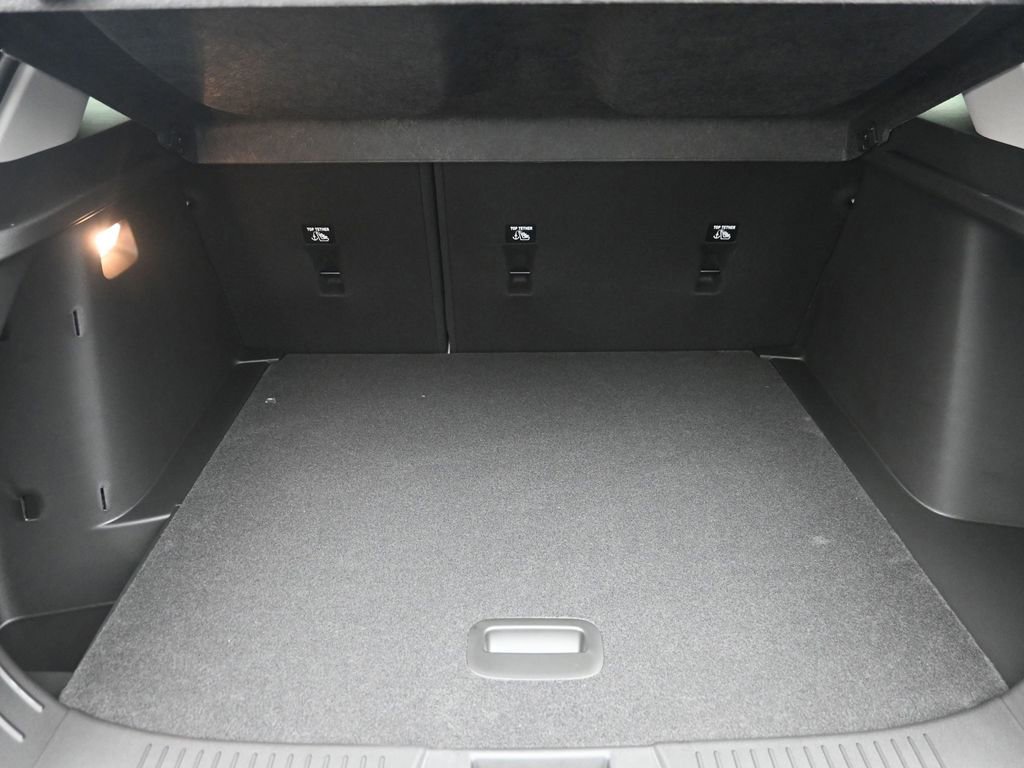 New 2026 Chevrolet Trax LT w/ Driver Confidence Package image 9