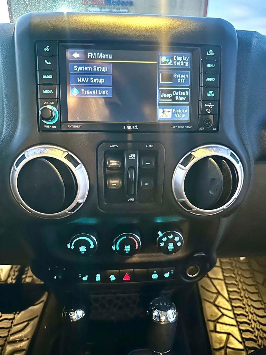 Used 2015 Jeep Wrangler Unlimited Sahara w/ Max Tow Package image 20