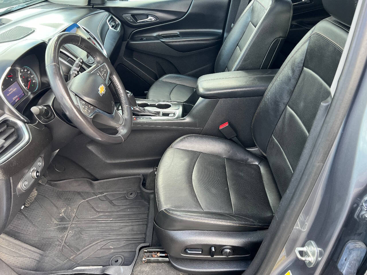 Used 2019 Chevrolet Equinox Premier FWD image 22