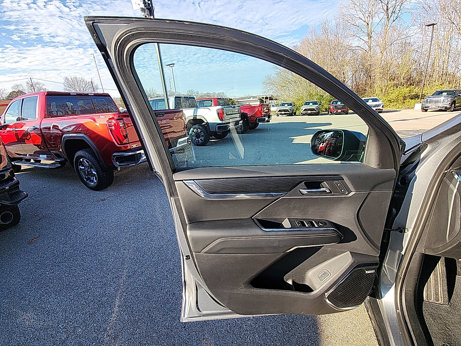 New 2025 GMC Acadia Elevation w/ Super Cruise Package image 12