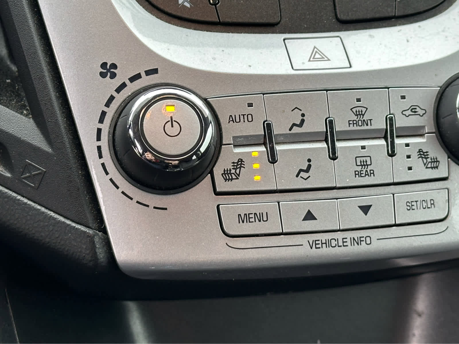 Used 2016 Chevrolet Equinox LT w/ Convenience Package AWD/4WD image 18