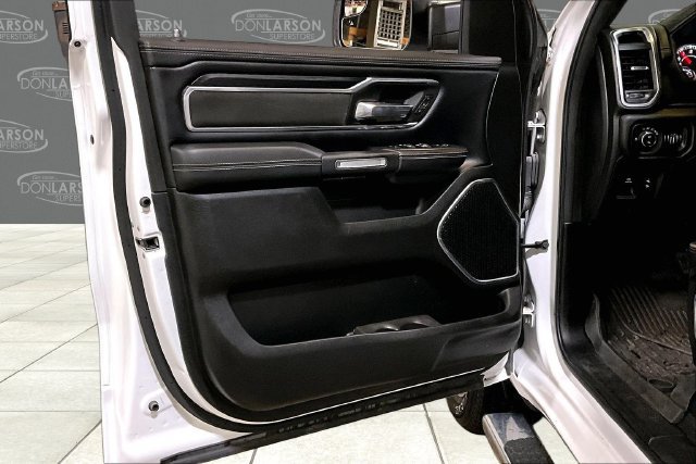 Used 2023 RAM 1500 Laramie AWD/4WD image 14