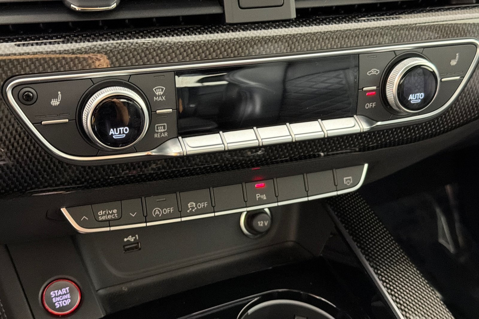 Used 2023 Audi S4 Premium Plus w/ Premium Plus Package AWD/4WD image 19
