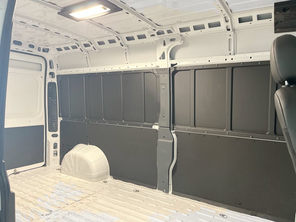 Used 2025 RAM ProMaster 3500 w/ Convenience Group FWD image 24