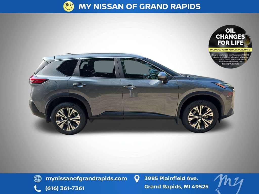 Used 2023 Nissan Rogue SV w/ SV Premium B Package AWD/4WD image 9