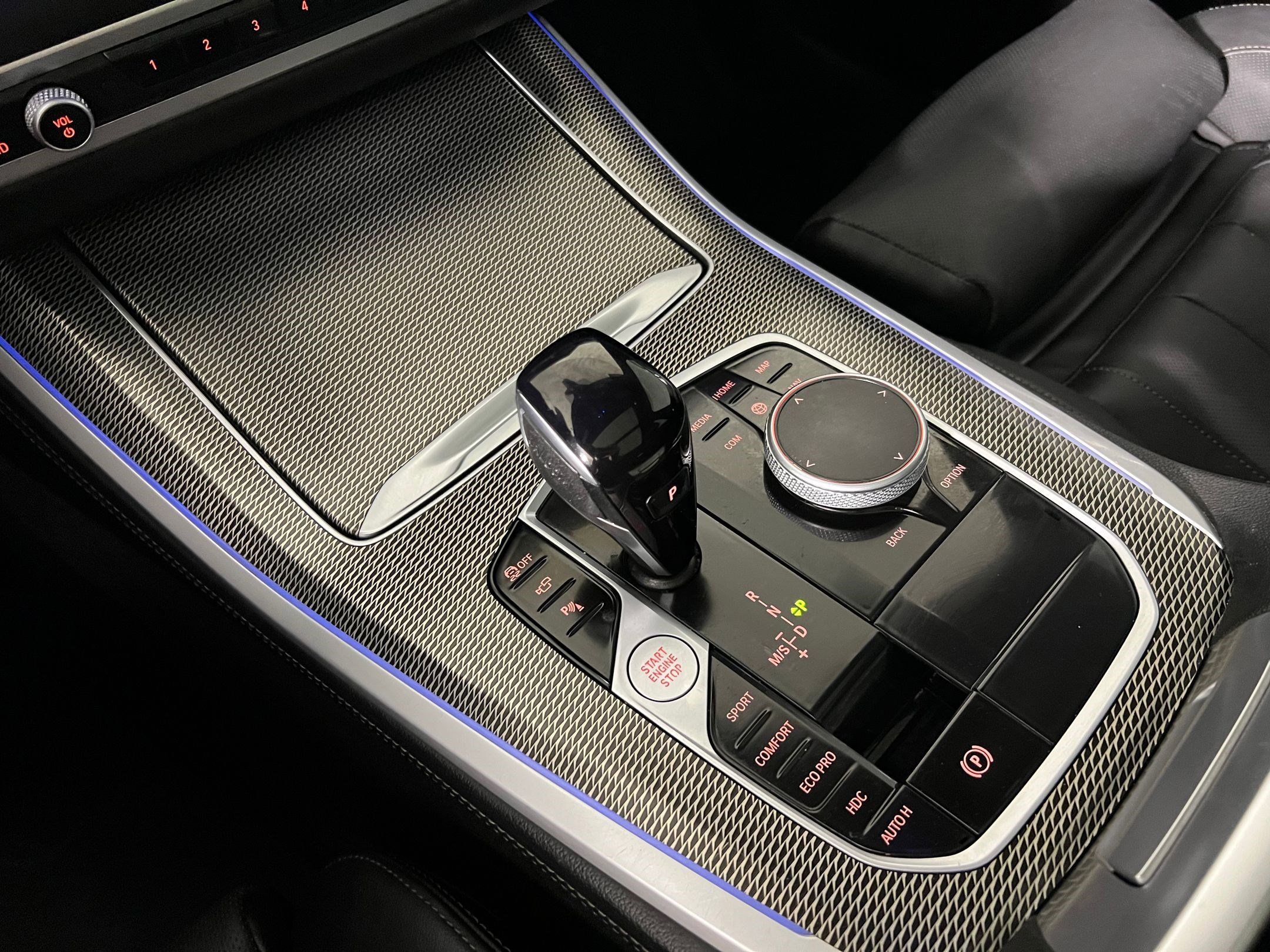 Used 2022 BMW X5 xDrive40i w/ M Sport Package image 18