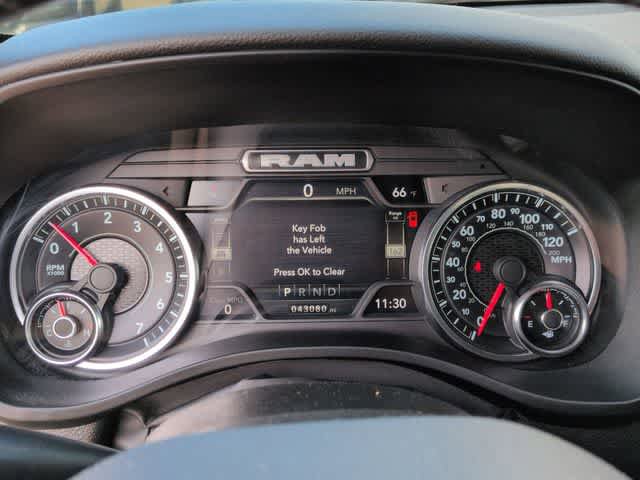 Used 2022 RAM 1500 Big Horn AWD/4WD image 32