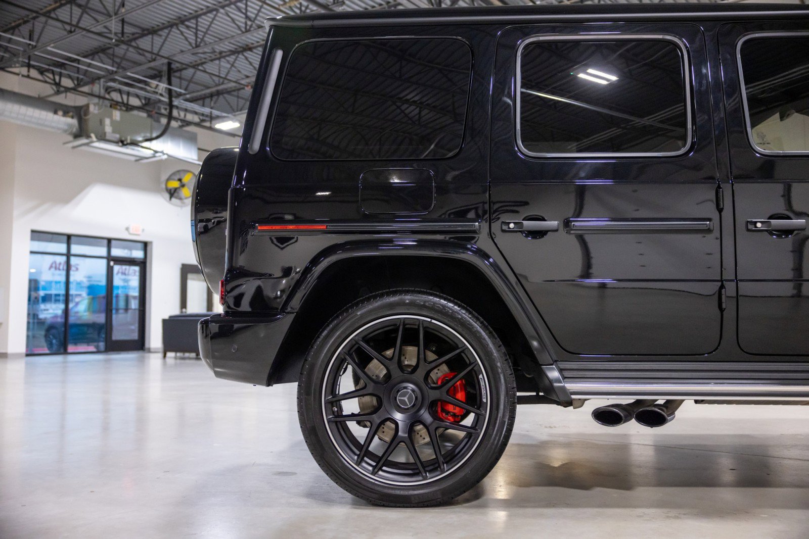 Used 2024 Mercedes-Benz G 63 AMG 4MATIC image 24