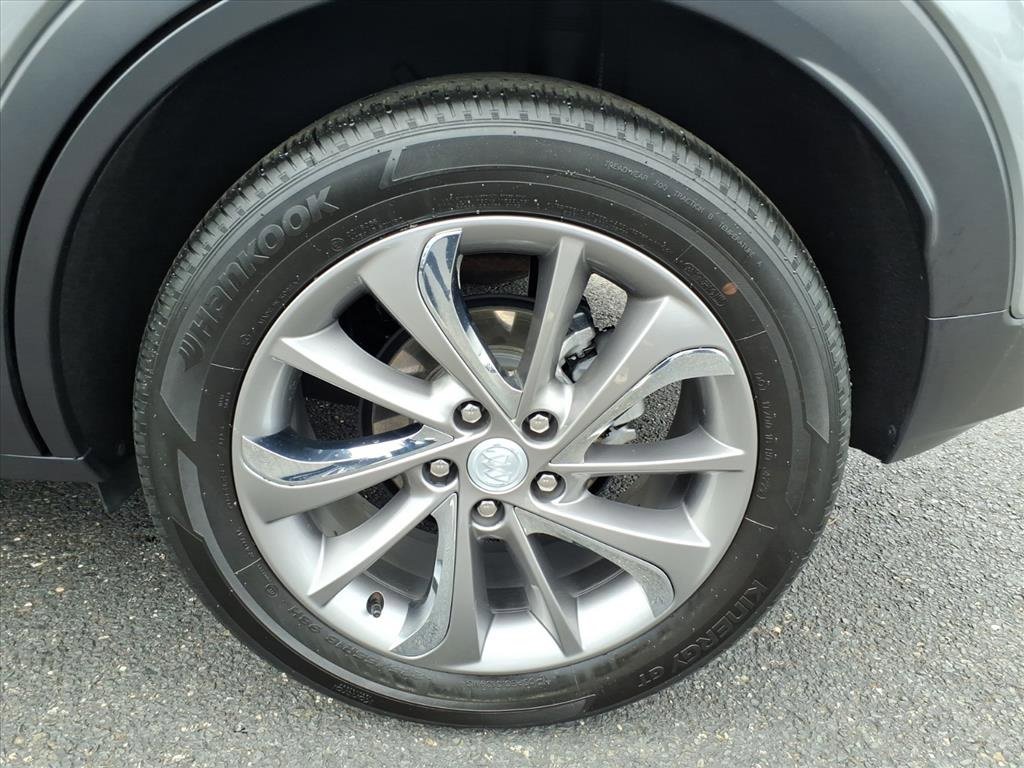 Used 2023 Buick Encore GX Essence w/ Experience Buick Package image 17