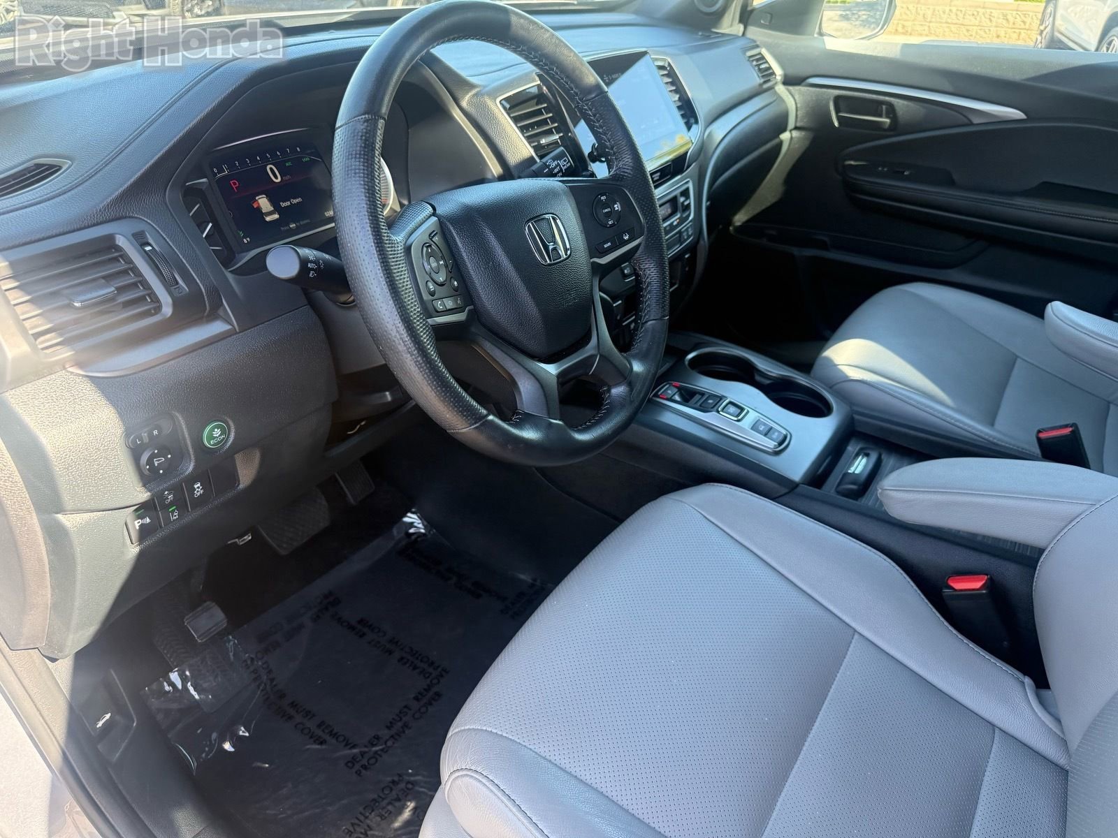 Used 2023 Honda Passport EX-L image 12