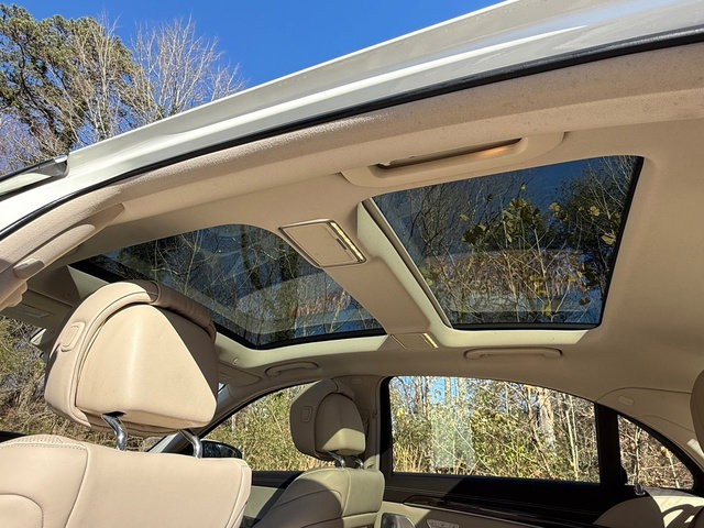 Used 2020 Mercedes-Benz S 560 Sedan image 20