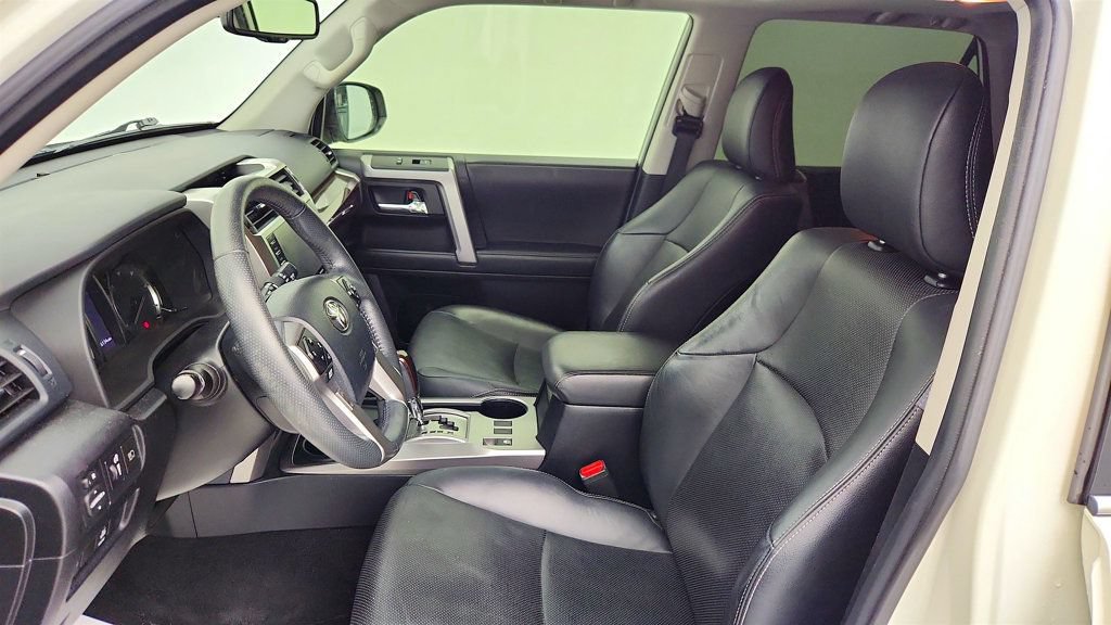 Used 2020 Toyota 4Runner Limited RWD image 21