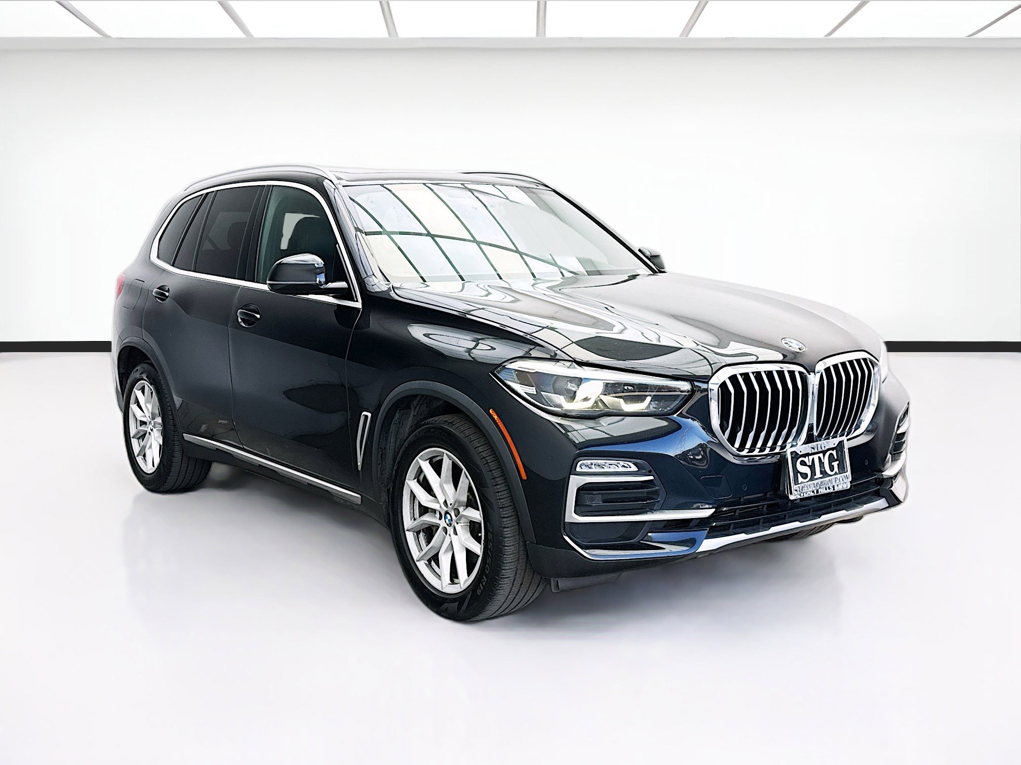 Used 2020 BMW X5 sDrive40i w/ Convenience Package RWD image 3