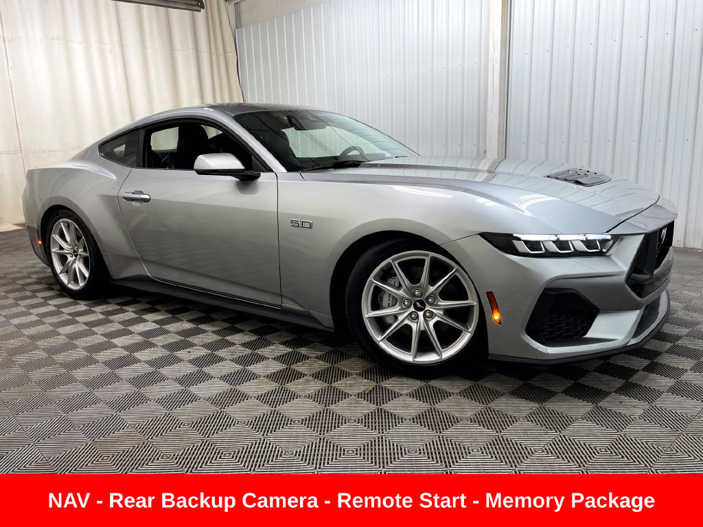 Used 2024 Ford Mustang GT Premium RWD image 1