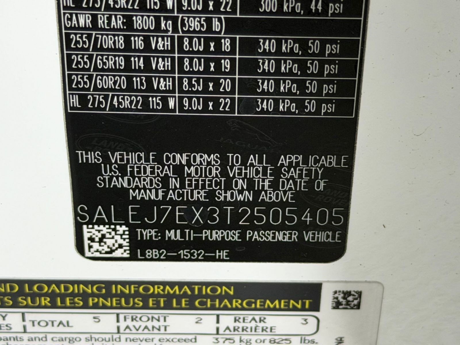 Used 2026 Land Rover Defender 110 S image 19