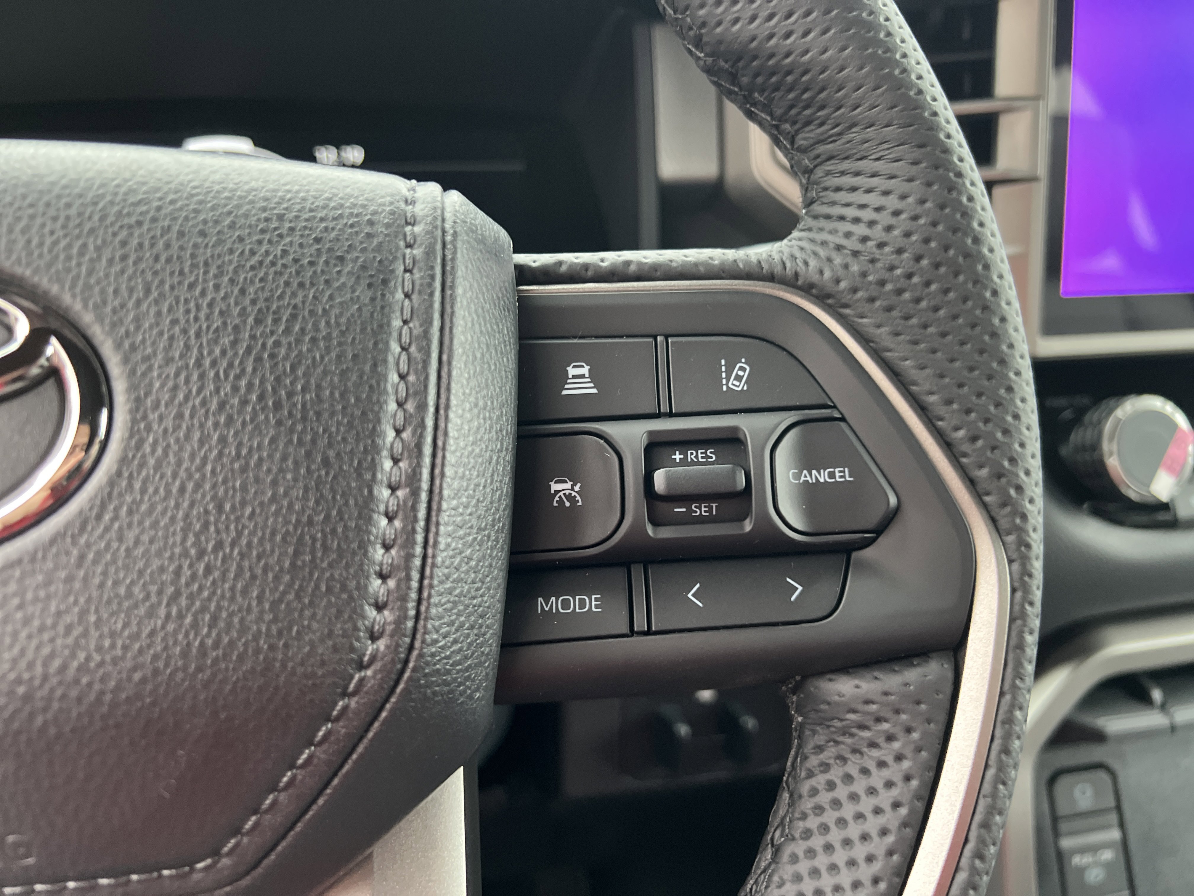 New 2026 Toyota Tundra Limited AWD/4WD image 18