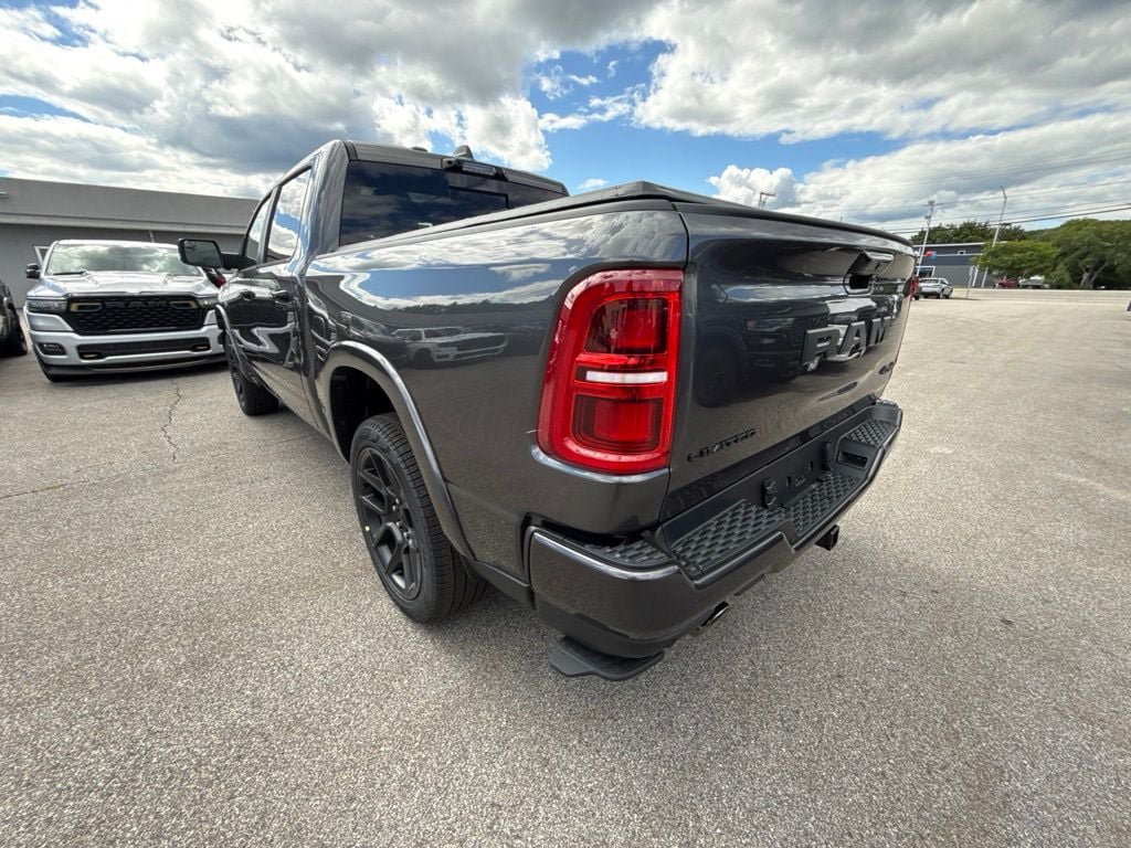 New 2027 RAM 1500 Limited AWD/4WD image 3