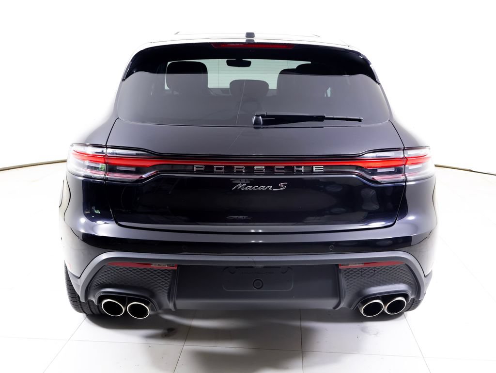 Certified 2023 Porsche Macan S AWD/4WD image 39