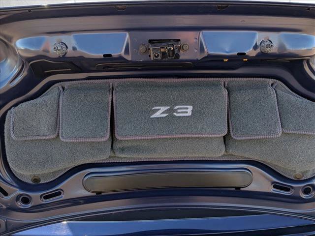 Used 1998 BMW Z3 1.9 image 7