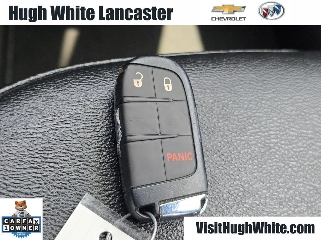 Used 2024 Jeep Compass Latitude AWD/4WD image 33