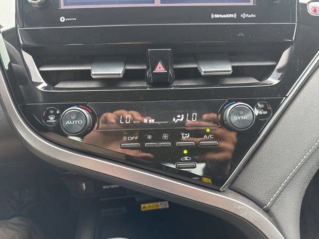 Used 2023 Toyota Camry XSE FWD image 32