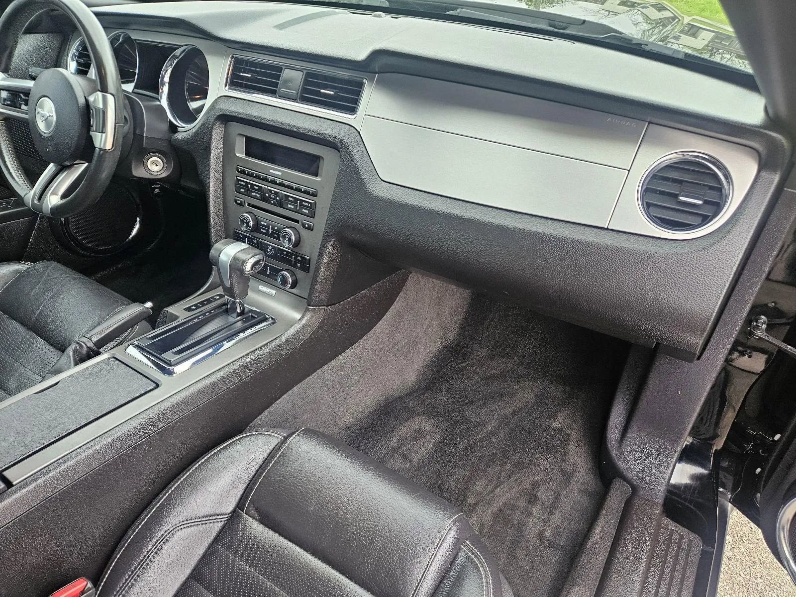 Used 2011 Ford Mustang Premium w/ 202A Rapid Spec Order Code RWD image 14