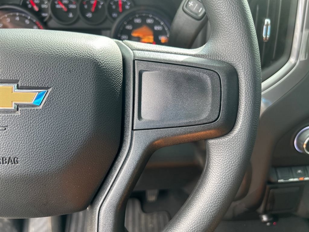 Used 2022 Chevrolet Silverado 1500 Custom image 20