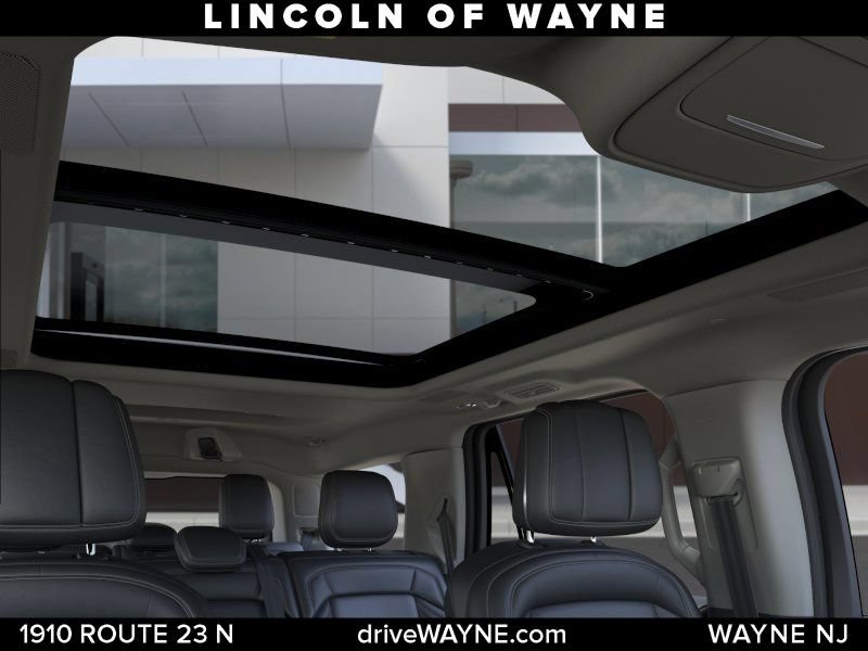 New 2026 Lincoln Navigator Reserve AWD/4WD image 23
