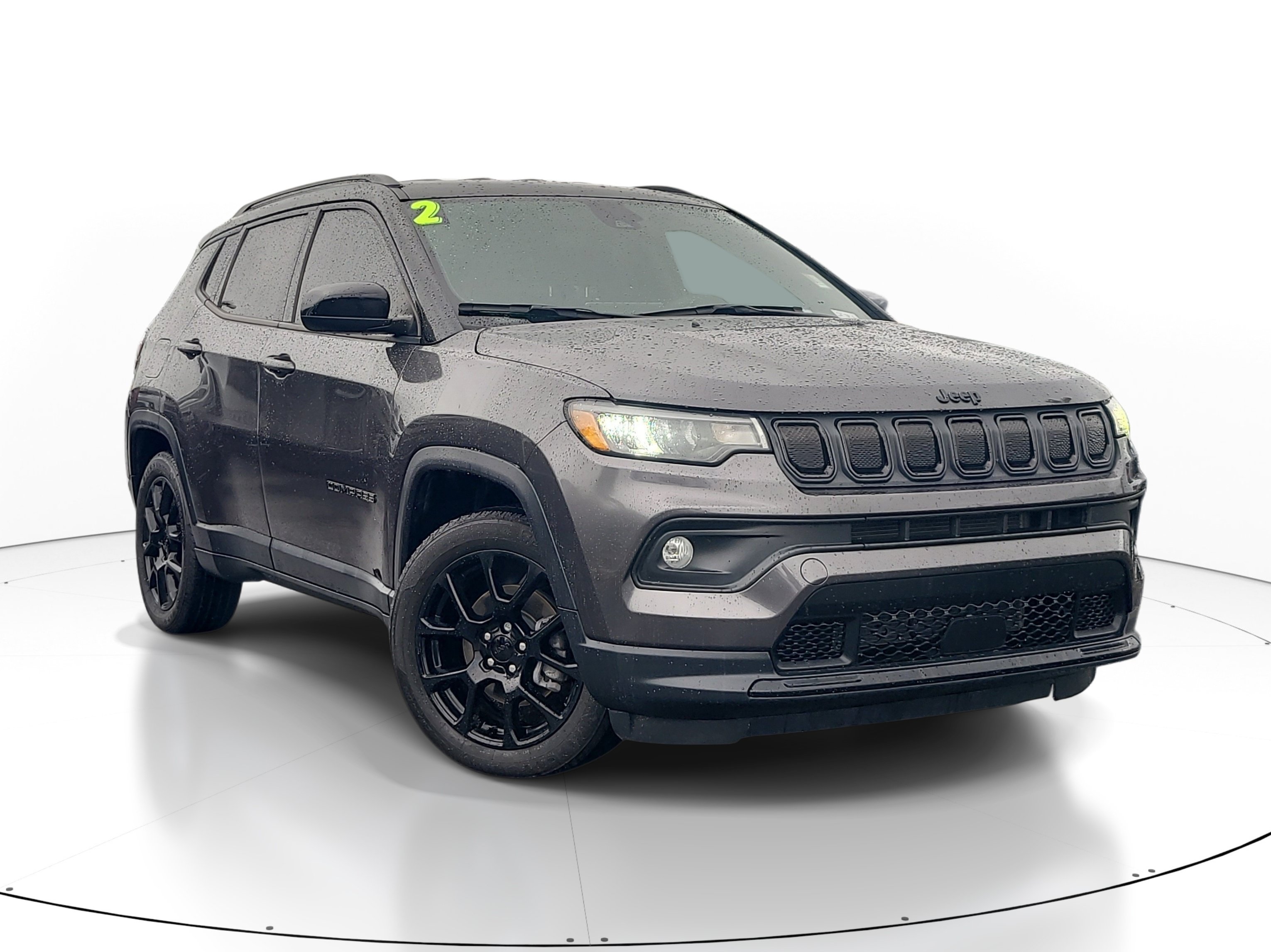 Used 2022 Jeep Compass Latitude FWD image 1