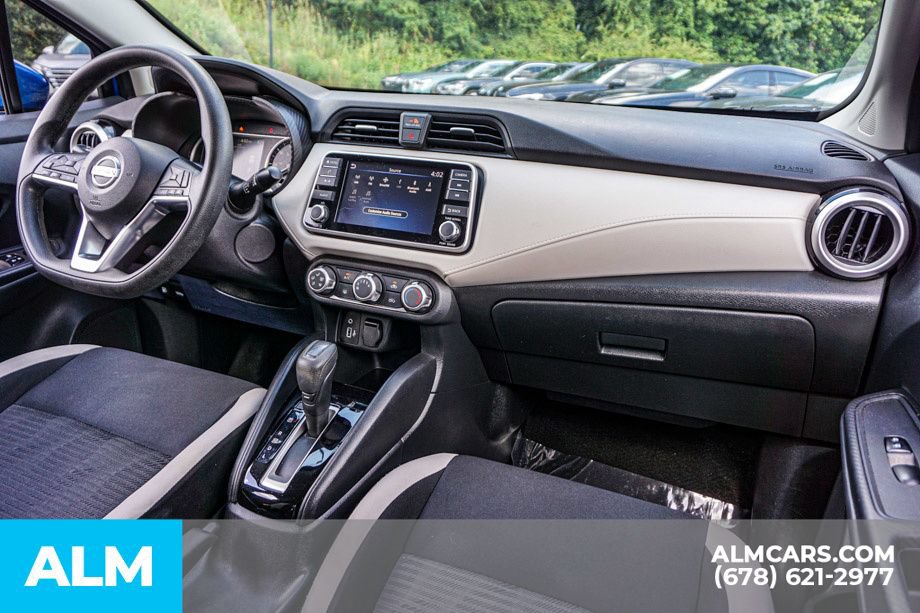 Used 2022 Nissan Versa SV FWD image 23