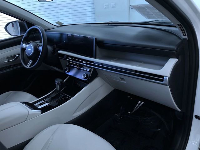 Used 2025 Hyundai Tucson SEL FWD image 23