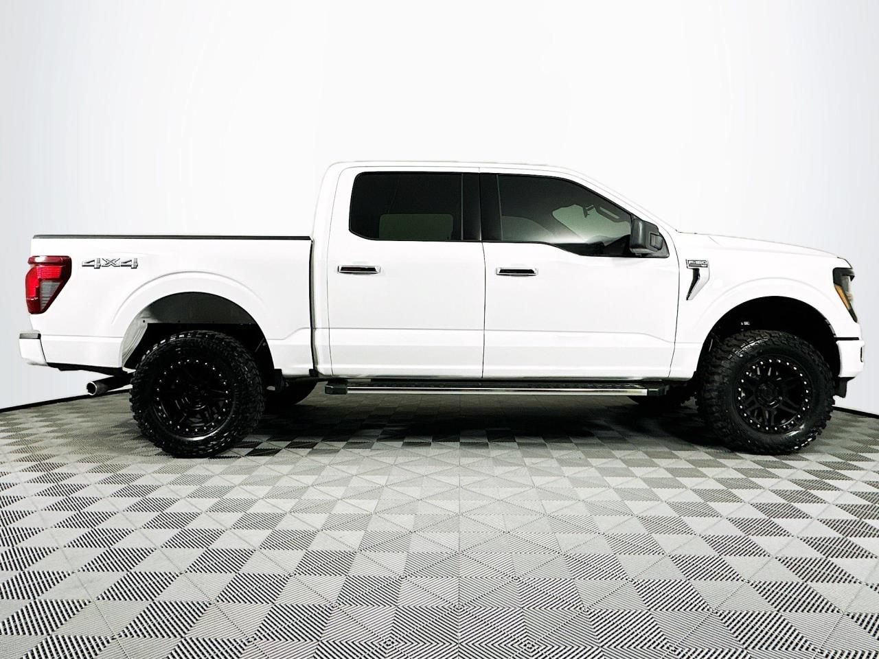 Used 2025 Ford F150 XLT w/ Equipment Group 301A Standard AWD/4WD image 25
