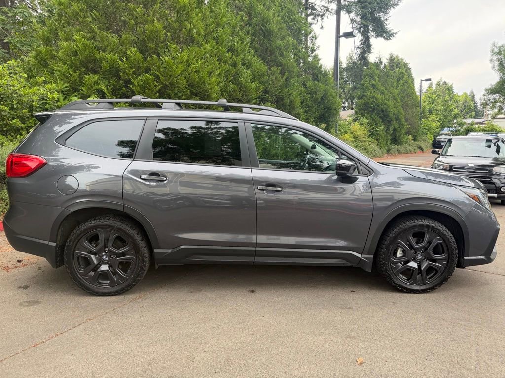 Used 2024 Subaru Ascent Onyx Edition AWD/4WD image 2