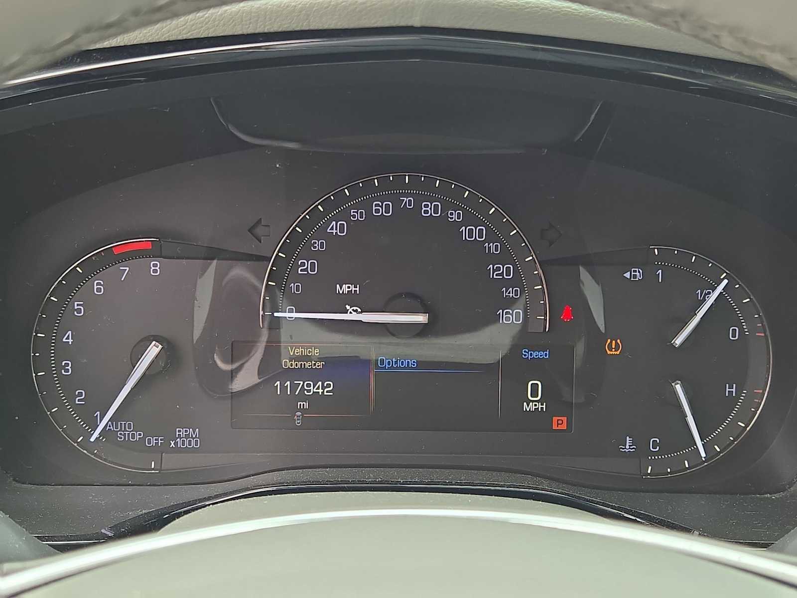 Used 2017 Cadillac XT5 Luxury w/ Driver Awareness Package image 24