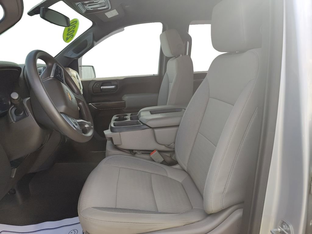 Used 2020 Chevrolet Silverado 2500 LT AWD/4WD image 9