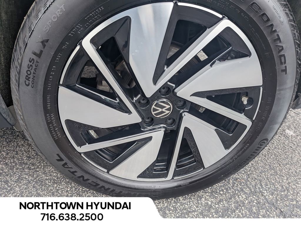 Used 2025 Volkswagen Atlas SE image 46