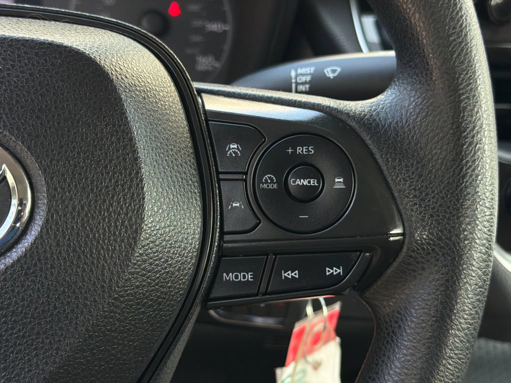 Used 2023 Toyota Corolla LE FWD image 26