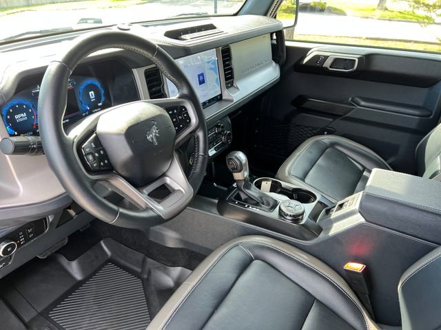 Used 2025 Ford Bronco Outer Banks w/ Sasquatch Package AWD/4WD image 19