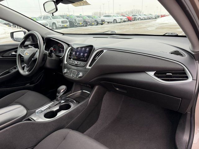 Used 2023 Chevrolet Malibu LT image 16
