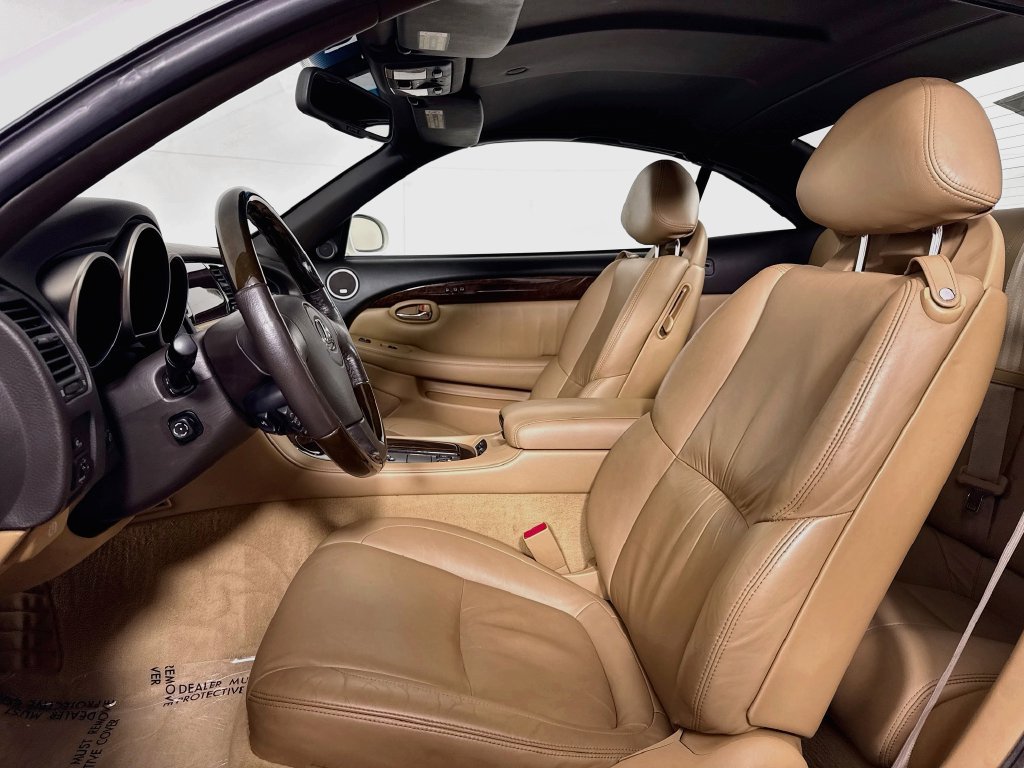 Used 2006 Lexus SC 430 Convertible w/ Preferred Accessory Pkg RWD image 25