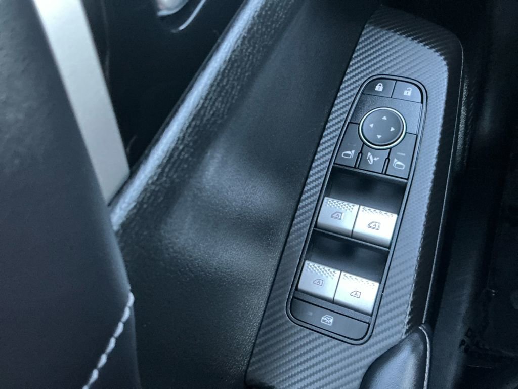 Used 2024 Mitsubishi Outlander SE Black Edition image 20