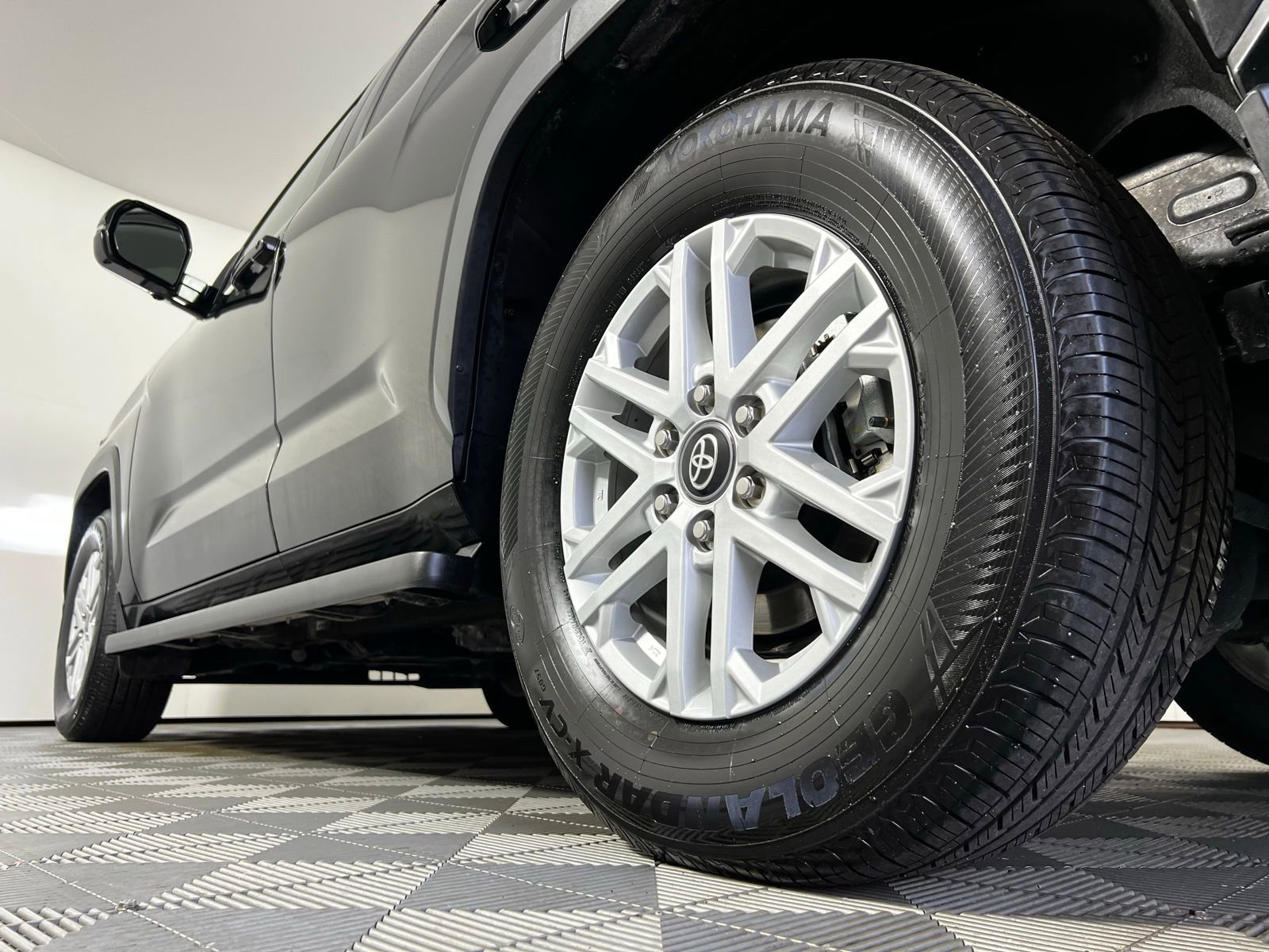 Certified 2025 Toyota Sequoia SR5 image 29