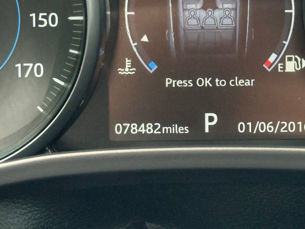 Used 2018 Jaguar F-PACE Premium AWD/4WD image 34