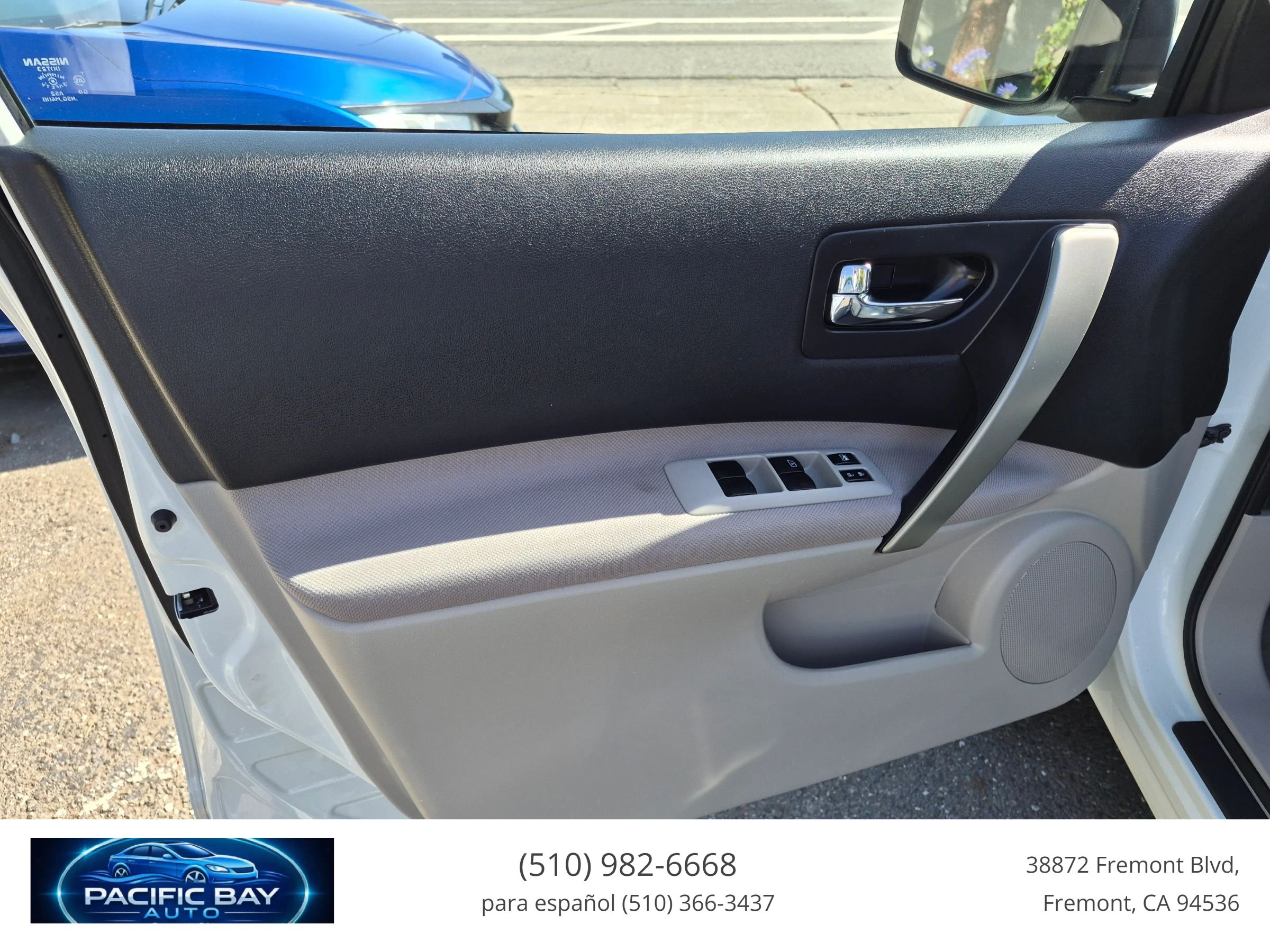 Used 2013 Nissan Rogue S AWD/4WD image 12