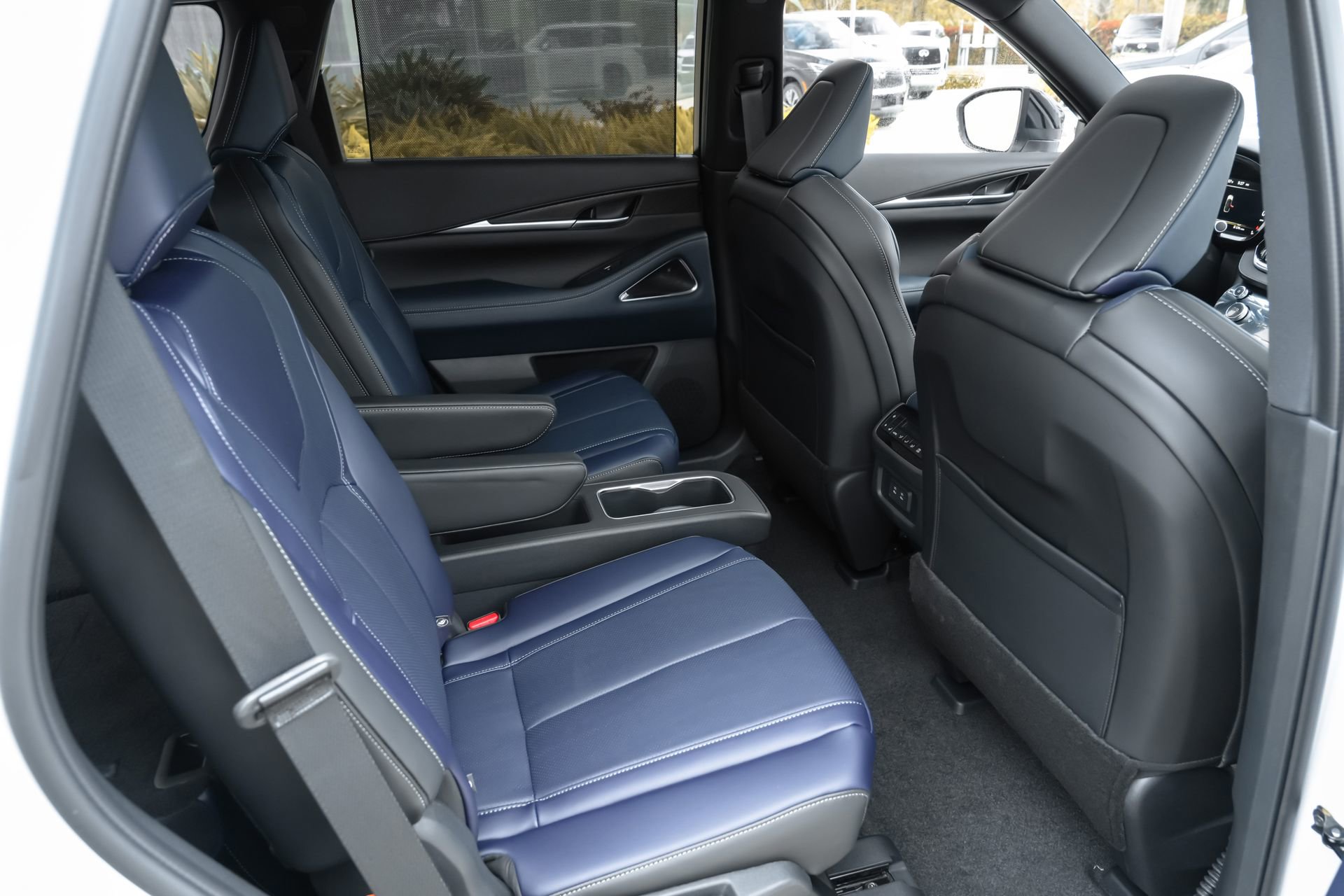 New 2026 INFINITI QX60 Sport w/ Dark Cargo Package image 27